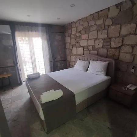 Castle Boutique Homestay Antalya