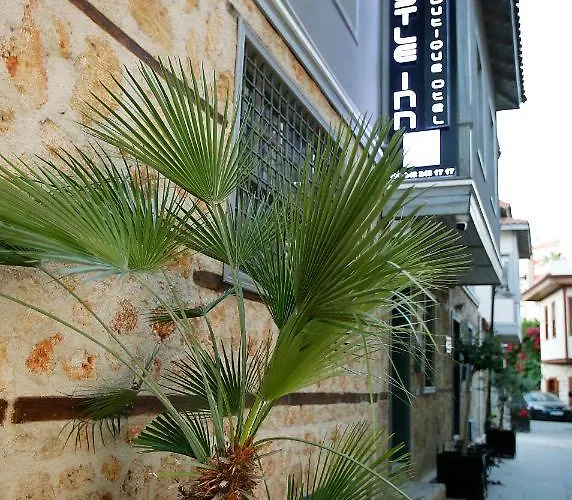 Castle Boutique